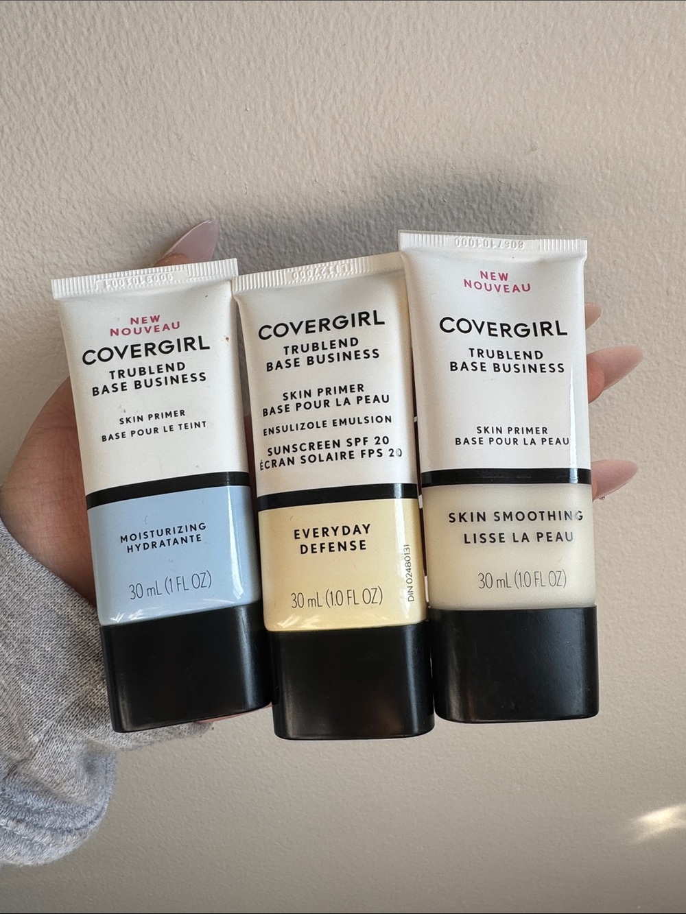 Makeup covergirl base bundle!!